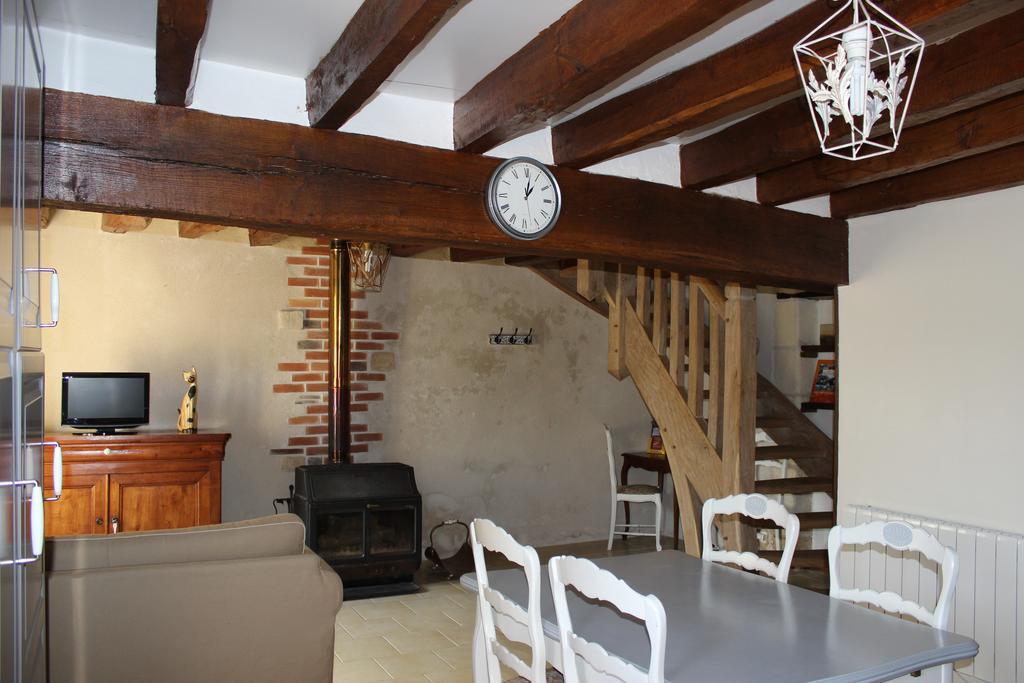 A L'ombre Des Chenes Holiday home