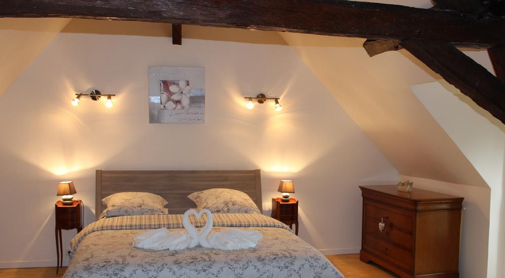 à L'ombre Des Chênes * Châteauvieux