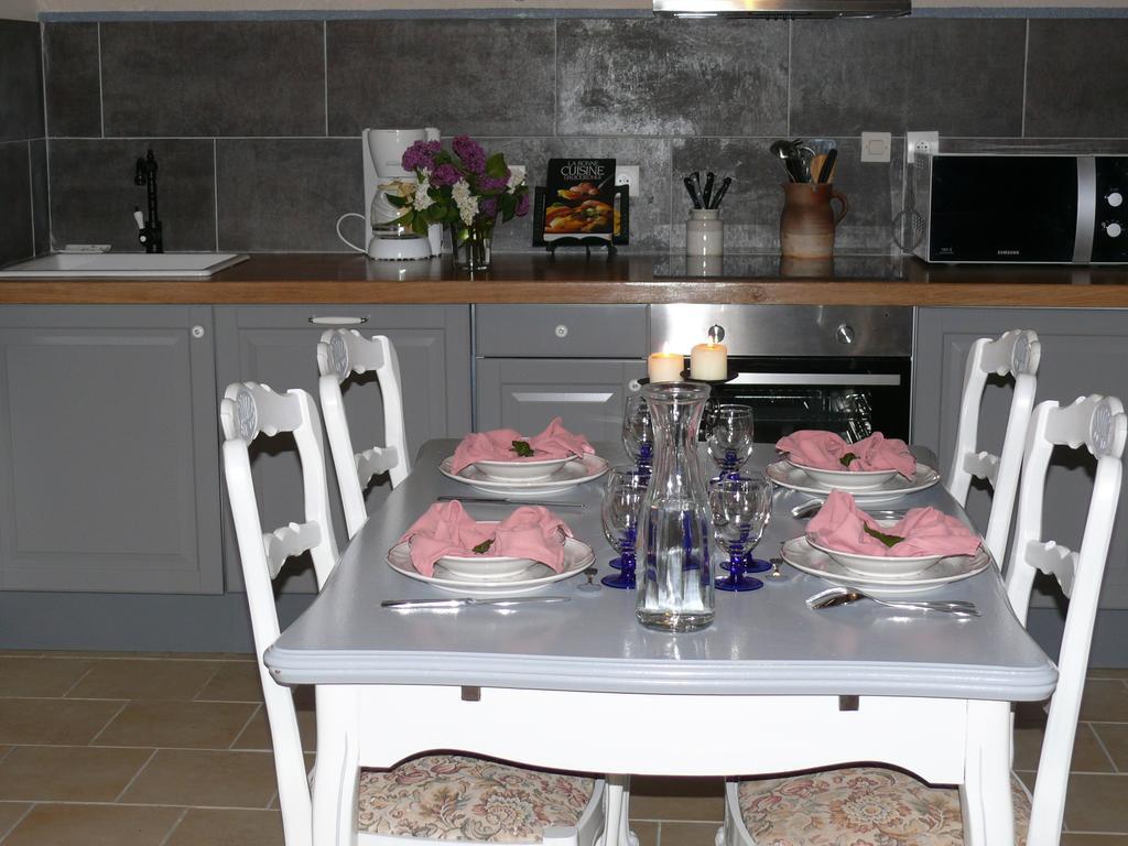 A L'ombre Des Chenes Holiday home